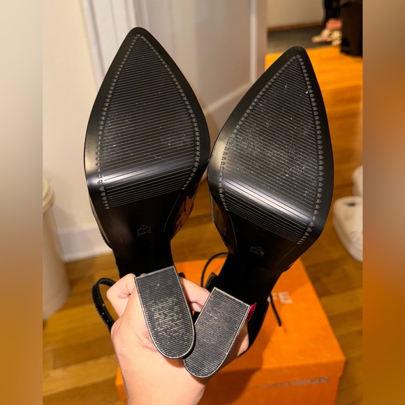 NAKED WOLFE HEELS
STYLE: Daria Black
SIZE: 7US/4UK/37EU - Picture 6 of 6